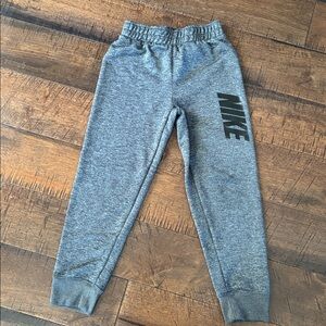 Nike Heather Gray Sweatpants with Black Logo